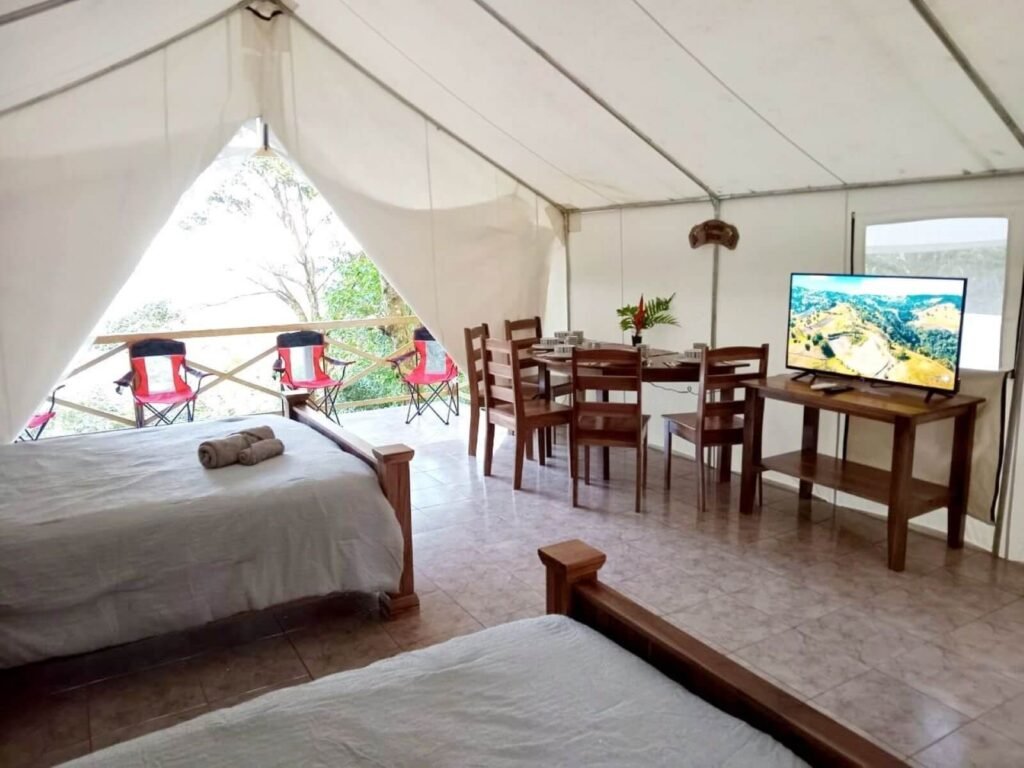 Volcano Tenorio, Rio Celeste Hotel Accommodations Lodging In the Jungle Inside View, www.tenorioglamping.com